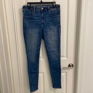 American Eagle High Rise Jegging